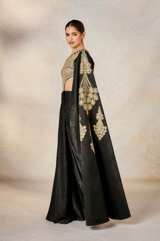 Black kala-khatta sari gown