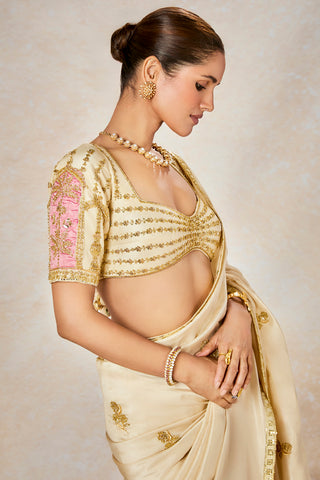 Almond bombat barfi sari and unstitched blouse