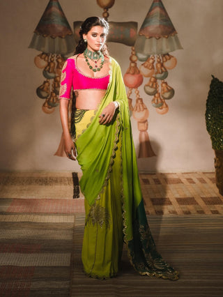 Meetha Paan Sari And Unstitched Blouse by House Of Masaba, available on Indiaspopup.com