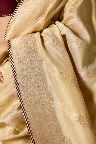 Beige jacquard sari and blouse