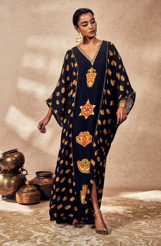 Black trinkets kaftan