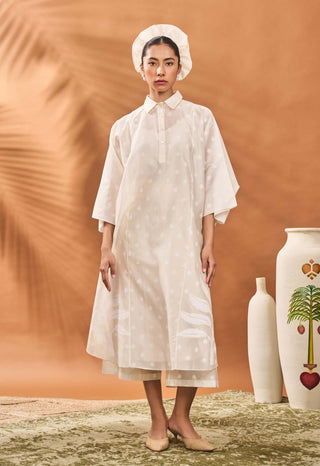 Chanderi Trellis Palm Kaftan Set by House Of Masaba available on Indiaspopup.com