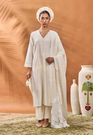 Ivory All Fours Kurta Set by House Of Masaba available on Indiaspopup.com