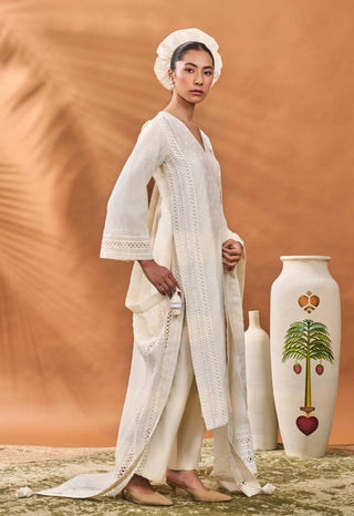 Ivory All Fours Kurta Set by House Of Masaba available on Indiaspopup.com