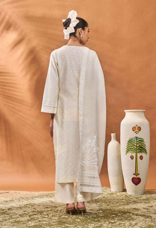 Ivory All Fours Kurta Set by House Of Masaba available on Indiaspopup.com