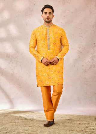 House Of Masaba Men Son Patissa Mustard Kurta available on indiaspopup