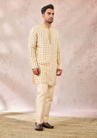 Ivory kalakand kurta