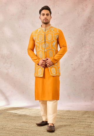 Rust bundi and kurta set