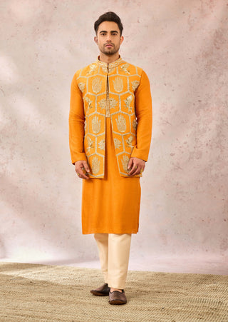 House Of Masaba Men Rust Bundi And Kurta Set available on indiaspopup