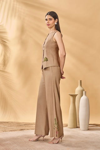 Beige trellis palm waistcoat and pants