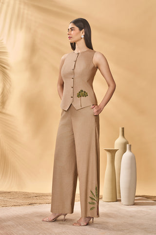 Beige trellis palm waistcoat and pants