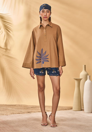 Trellis paw-tree shorts and top