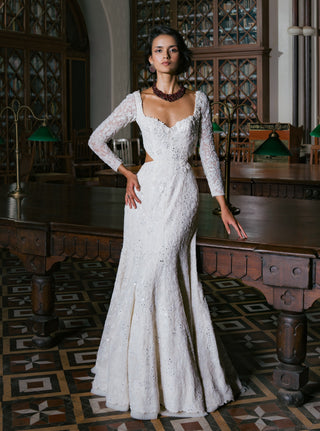 Ivory cold cut seraphina gown