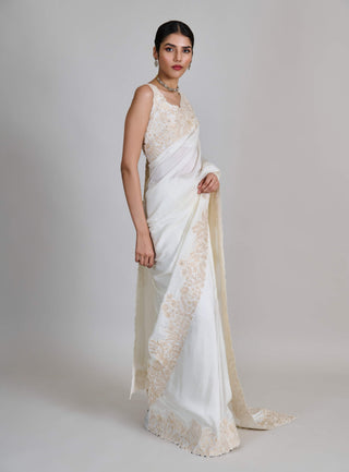 Nysa ivory gold sari set
