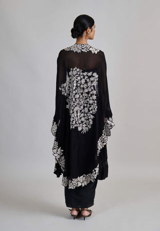 Lea fuchsia triangle cape with corset and draped skirt