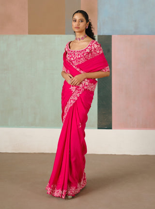 Vida fuchsia pink sari set