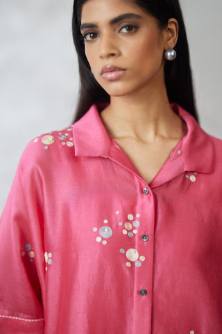 Coral dottie shirt