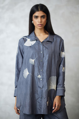 Gray ginkgo crushed shirt and pants