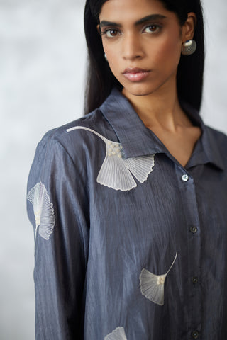 Gray ginkgo crushed shirt and pants