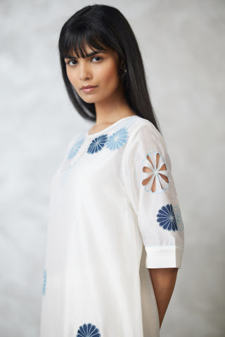 Vova cutwork applique straight cut kurta set