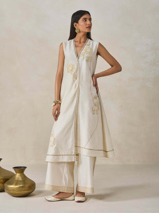 Ivory chanderi appliqué kurta with pants