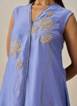 Ink blue chanderi appliqué kurta with pants