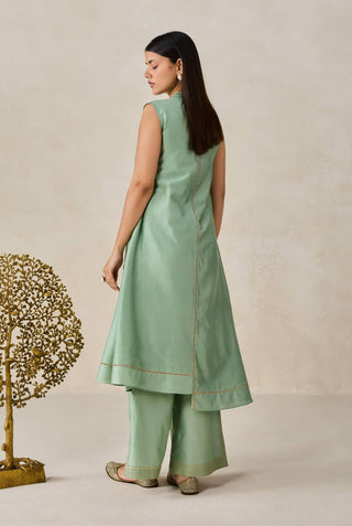 Sage green chanderi appliqué kurta with pants