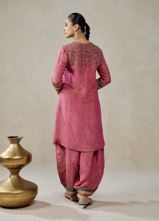 Rose pink crinkle tissue kurta with salwar