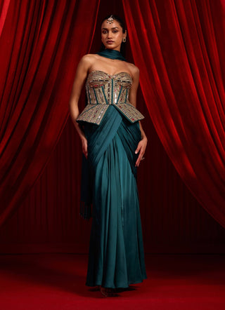Turquoise haritah sanyoga sari set
