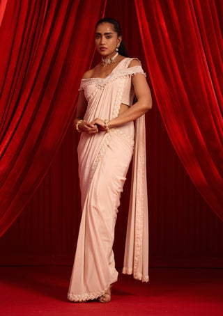 Salmon pink sanyoga gulabi sari and blouse