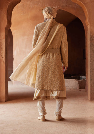 Nitika Gujral Men-Gold Raw Silk Embroidered Sherwani Set-INDIASPOPUP.COM