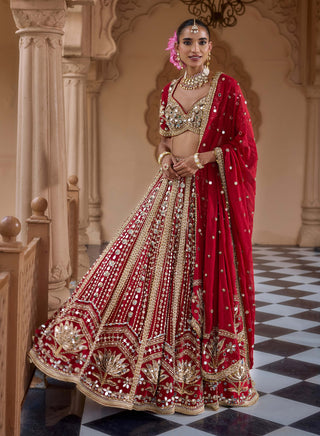 Red padmashree lehenga set