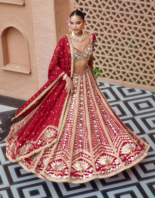 Red padmashree lehenga set