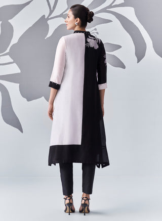 Black and white color blocked kurta set