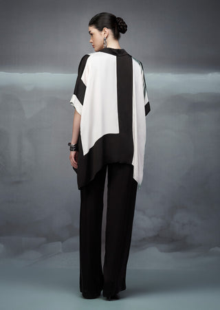 Black white rothko poncho shirt and pants