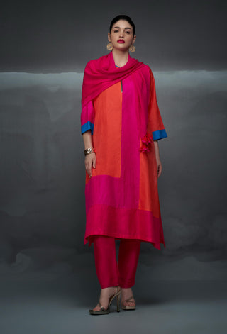 Pink Orange Silk Kurta Set by Nachiket Barve available on Indiaspopup