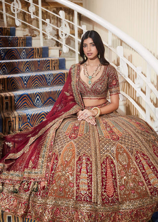 Nayyara multi lehenga set