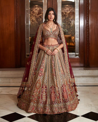 Nayyara multi lehenga set
