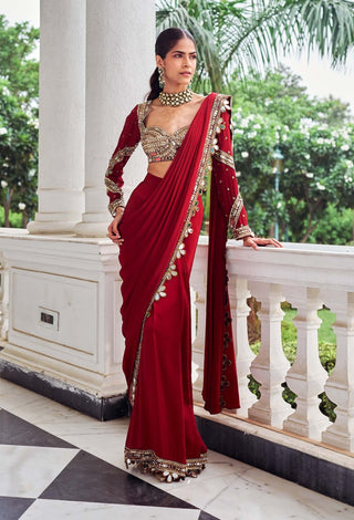 Laal harsh sari with blouse