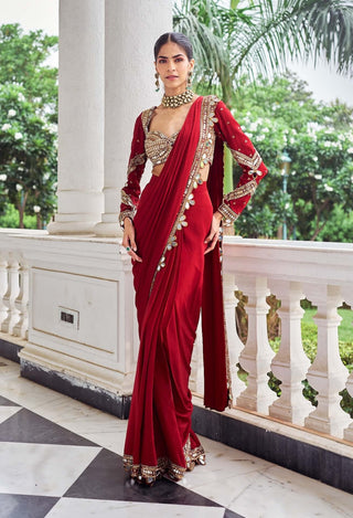 Laal harsh sari with blouse