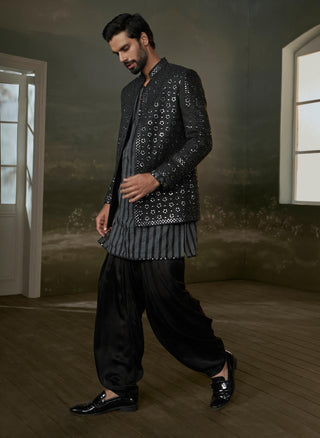 Histori By Amit Gujral Black Full-Sleeved Jacket And Kurta Set available on indiaspopup