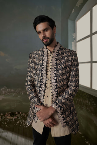 Beige & black printed raw silk jacket and kurta set