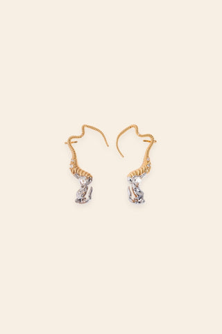 Seris coil ear cuff