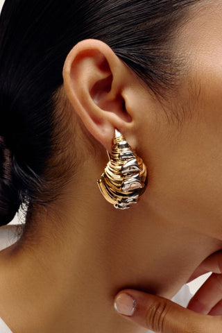 Koko conch shell earrings