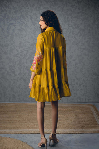 Yellow lana dress with inner