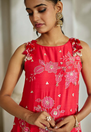 Red and pink kurti and palazzo