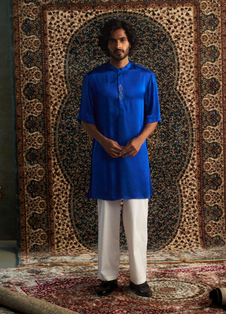 Blue Short Sleeved Kurta And Pyjamas by Charkhee Men available on Indiaspopup.com