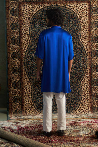 Blue Short Sleeved Kurta And Pyjamas by Charkhee Men available on Indiaspopup.com