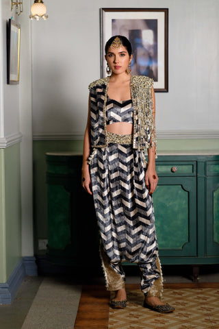 Fida Waist Coat With Bustier And Low Crotch Pant by Payal Singhal available on Indiaspopup