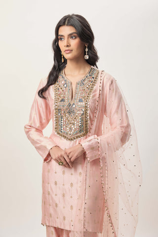 Farnaz blush pink kurta set